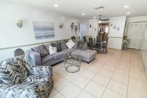 513 El Vedado West Palm Beach FL 33405