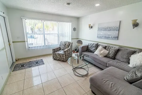 513 El Vedado West Palm Beach FL 33405