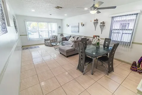 513 El Vedado West Palm Beach FL 33405