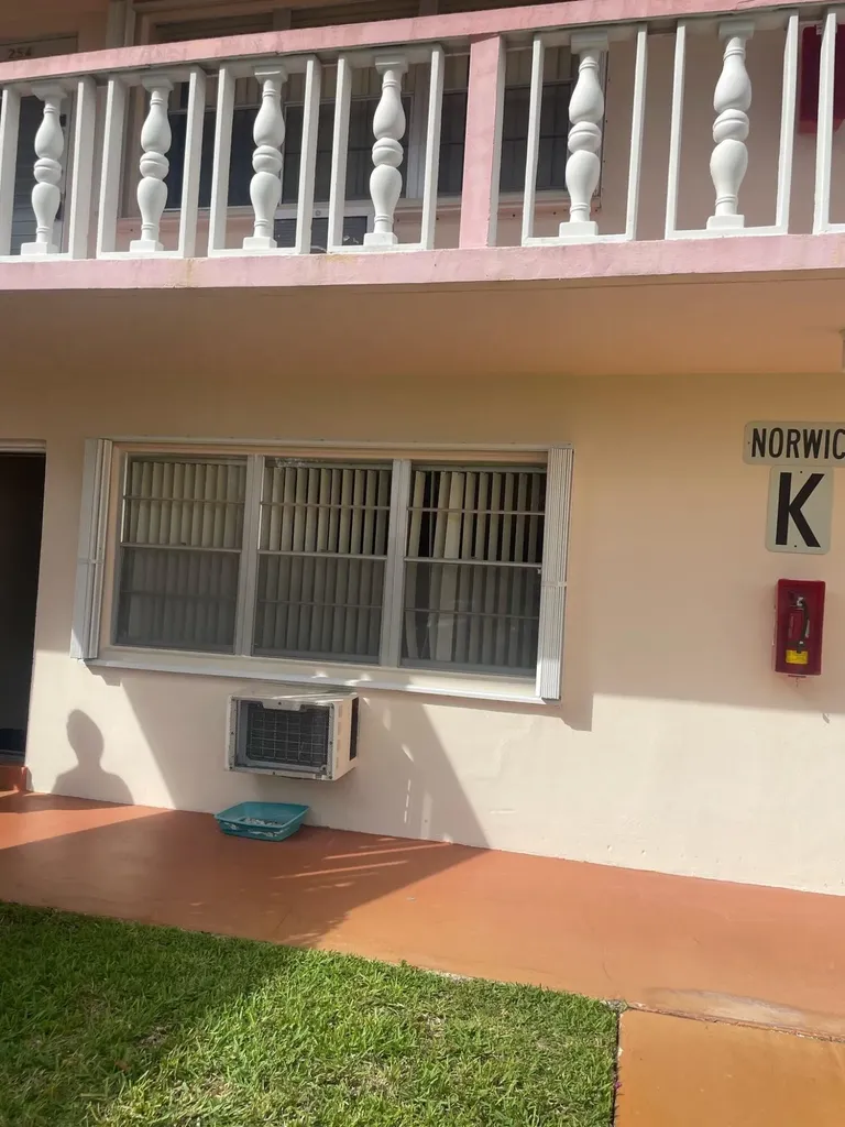 242 Norwich K West Palm Beach FL 33417