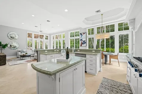 475 Ne 4th Street Boca Raton FL 33432