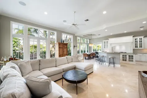 475 Ne 4th Street Boca Raton FL 33432
