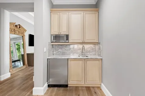 475 Ne 4th Street Boca Raton FL 33432
