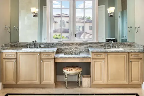 475 Ne 4th Street Boca Raton FL 33432