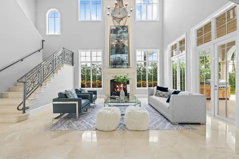 475 Ne 4th Street Boca Raton FL 33432
