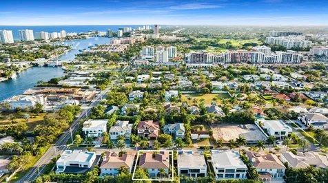 475 Ne 4th Street Boca Raton FL 33432