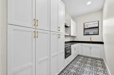 122 Se Via Lago Garda Port Saint Lucie FL 34952