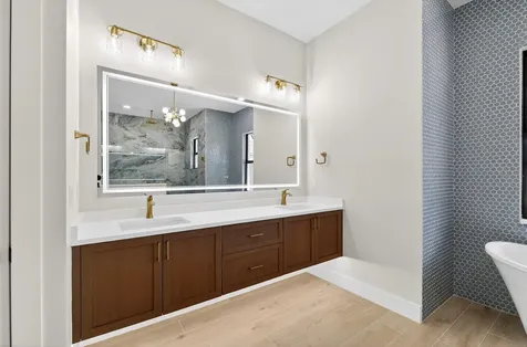 122 Se Via Lago Garda Port Saint Lucie FL 34952