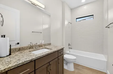 122 Se Via Lago Garda Port Saint Lucie FL 34952