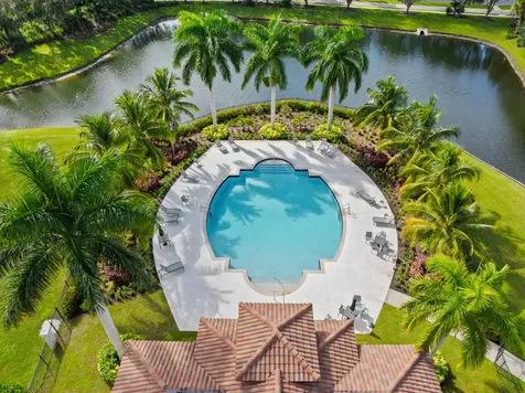 122 Se Via Lago Garda Port Saint Lucie FL 34952