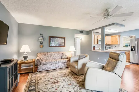 65 Woodland Drive Vero Beach FL 32962