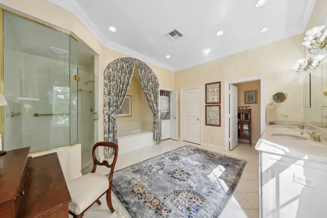 26 Country Road Village of Golf FL 33436
