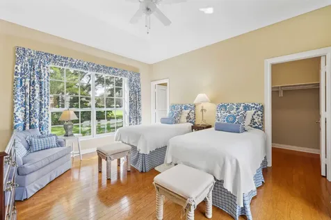 26 Country Road Village of Golf FL 33436