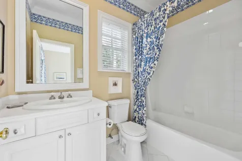26 Country Road Village of Golf FL 33436