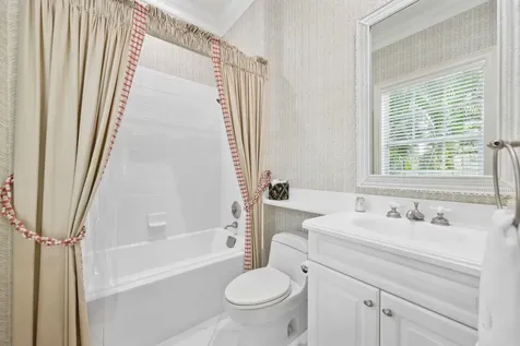 26 Country Road Village of Golf FL 33436