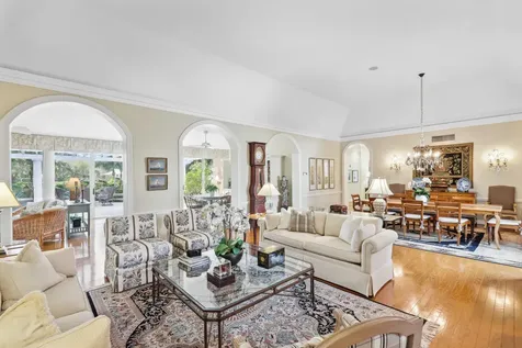 26 Country Road Village of Golf FL 33436