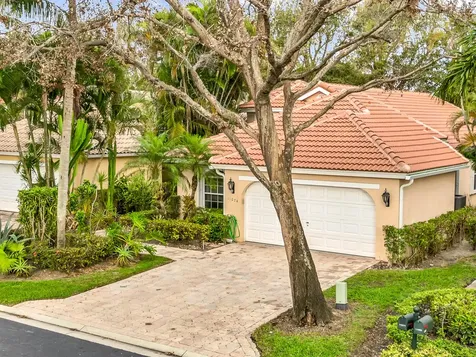 11074 Springbrook Circle Boynton Beach FL 33437