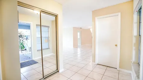 9276 Sw 18th Road Boca Raton FL 33428