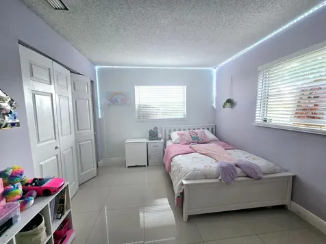 5110 Michigan Avenue West Palm Beach FL 33415