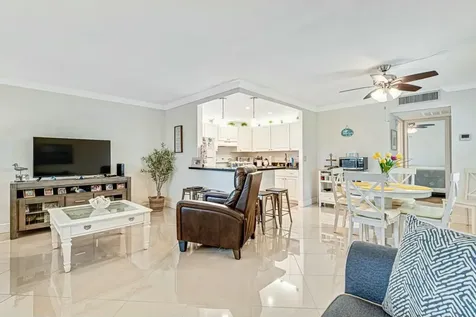 350 Tuscany G Delray Beach FL 33446