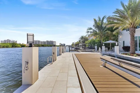 7212 Ne 8th Drive Boca Raton FL 33487