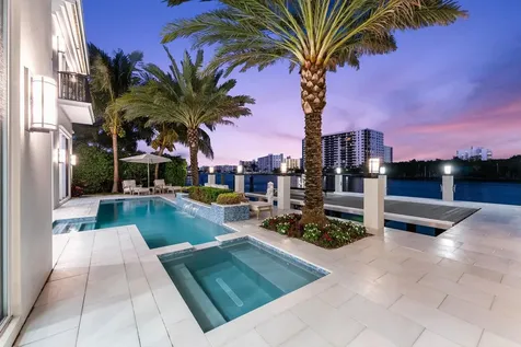 7212 Ne 8th Drive Boca Raton FL 33487
