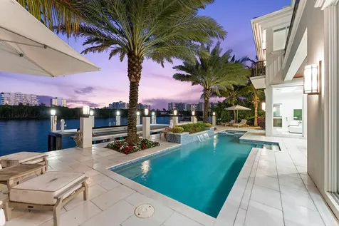 7212 Ne 8th Drive Boca Raton FL 33487