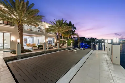 7212 Ne 8th Drive Boca Raton FL 33487