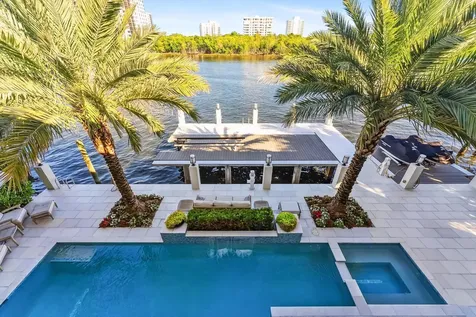 7212 Ne 8th Drive Boca Raton FL 33487