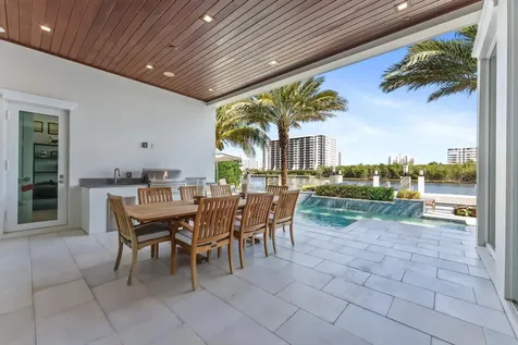 7212 Ne 8th Drive Boca Raton FL 33487
