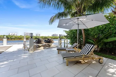 7212 Ne 8th Drive Boca Raton FL 33487