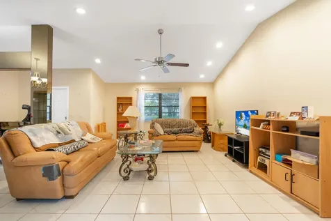 9142 Sw 22nd Street Boca Raton FL 33428