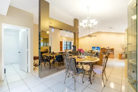 9142 Sw 22nd Street Boca Raton FL 33428