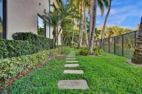 17654 Circle Pond Court Boca Raton FL 33496