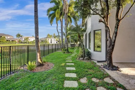 17654 Circle Pond Court Boca Raton FL 33496