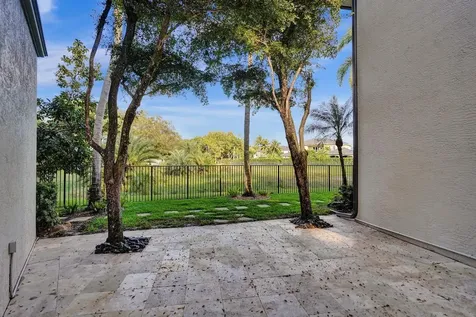 17654 Circle Pond Court Boca Raton FL 33496