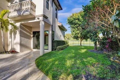 17654 Circle Pond Court Boca Raton FL 33496
