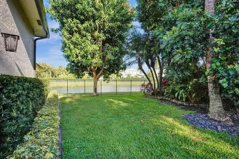 17654 Circle Pond Court Boca Raton FL 33496