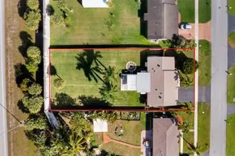 19613 Delaware Circle Boca Raton FL 33434