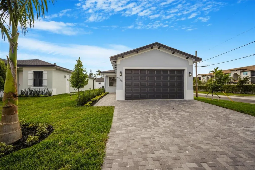 4736 Marguerita Street West Palm Beach FL 33417