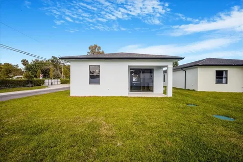 4736 Marguerita Street West Palm Beach FL 33417
