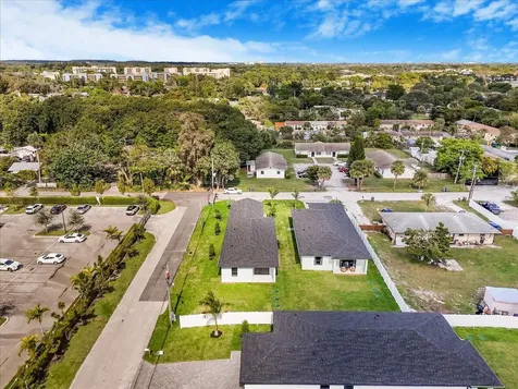 4736 Marguerita Street West Palm Beach FL 33417