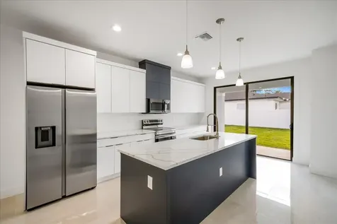 4736 Marguerita Street West Palm Beach FL 33417