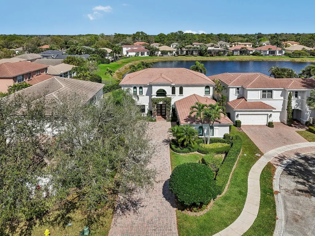 105 Alegria Way Palm Beach Gardens FL 33418