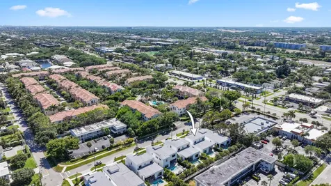655 Kingsbridge Street Boca Raton FL 33487
