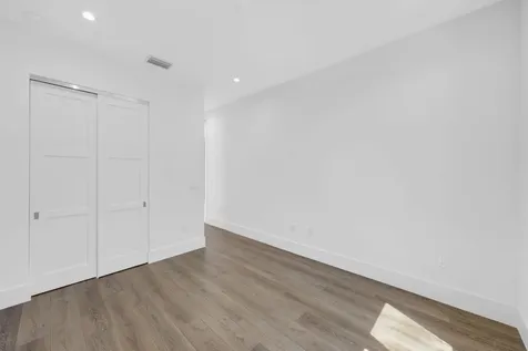 655 Kingsbridge Street Boca Raton FL 33487