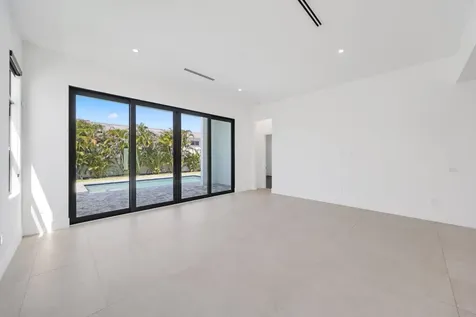 655 Kingsbridge Street Boca Raton FL 33487
