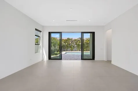 655 Kingsbridge Street Boca Raton FL 33487