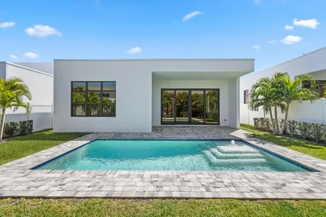 655 Kingsbridge Street Boca Raton FL 33487