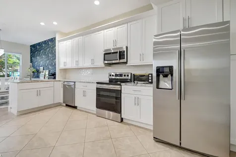 4 Nottingham Place Boynton Beach FL 33426